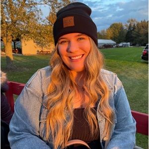 Meet your Posher, Jenna